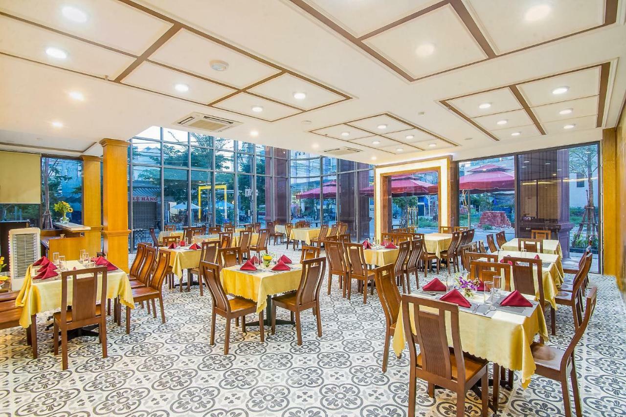 Ngoc Lan Hotel Da Nang Buitenkant foto